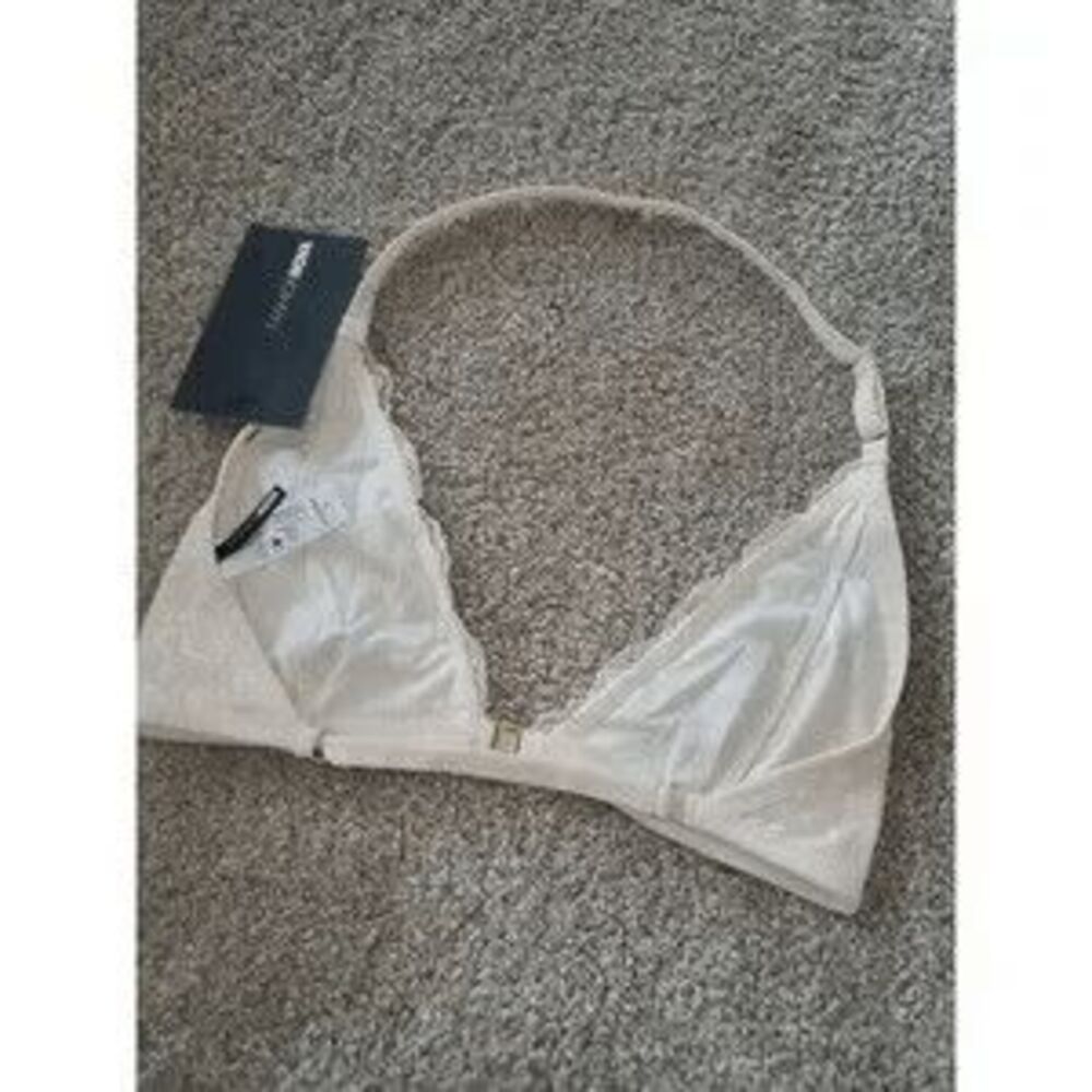 Fashion Nova Bralette Front Clip Size Small